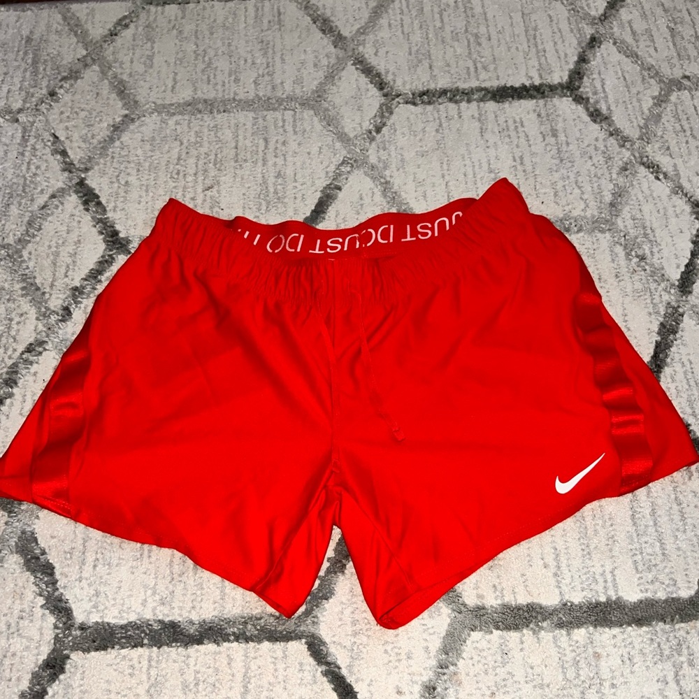 Like New Nike Shorts